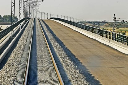 Un tramo de la alta velocidad a León, en vía única. RAMIRO