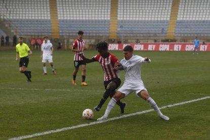 Partido de Copa del Rey juvenil Athletic de Bilbao - Real Madrid. F. Otero Perandones.