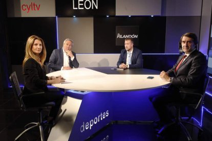 Marisa Vázquez, Joaquín S. Torné, Juan Francisco Martín y Juan Carlos Suárez-Quiñones.