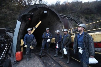 Los mineros de Antracitas de Salgueiro, la última mina del Bierzo cerrada la semana pasada