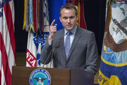 Imagen de archivo de Eric Fanning, en un discurso en 2013.