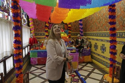 Inauguración del altar mexicano en el Museo de la Emigración Leonesa. FERNANDO OTERO