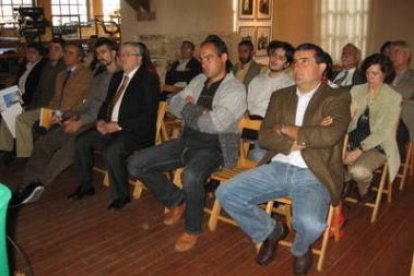 Un momento de la jornada de estudio en el Val sobre la creación del parque cultural.