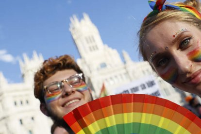 Participantes en el desfile de Madrid del Orgullo 2023. MARISCAL