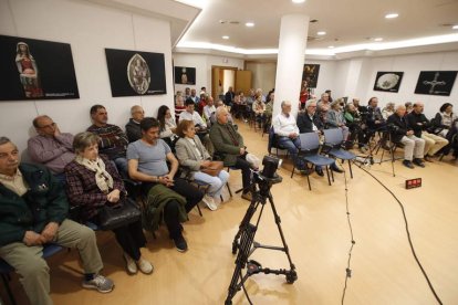 Los inversores siguieron la última jornada de las gestoras antes del verano. RAMIRO