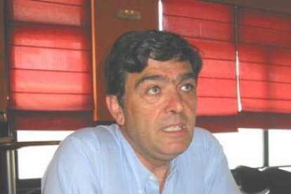 El candidato del PP y actual alcalde de Torre del Bierzo, Manuel Merayo.