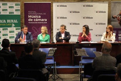 El festival se presentó ayer en el Palacio del Conde Luna. J. L. GARCÍA