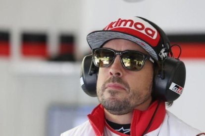 Fernando Alonso, en el equipo Toyota durante las Seis Horas de Spa, que ganaron.