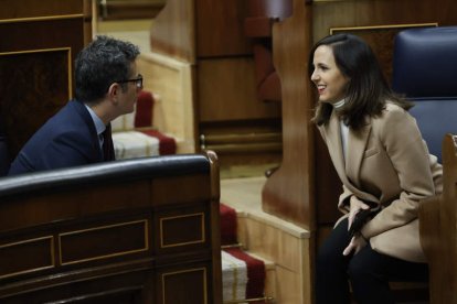Ione Belarra en el Congreso junto al ministro Félix Bolaños. MARISCAL