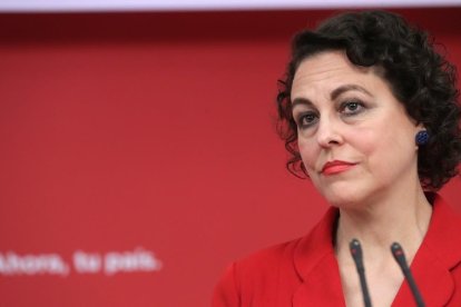 La nueva ministra de Trabajo, Magdalena Valerio, reunirá a patronal y sindicatos para un “replanteamiento total” de la reforma laboral /