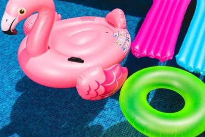 Así tienes que limpiar una piscina hinchable para evitar el contagio