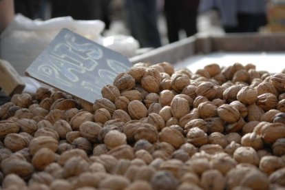 Las nueces son beneficiosas para la salud.