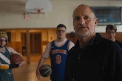 Fotograma de 'Champions', la versión estadounidense de 'Campeones', protagonizada por Woody Harrelson. FOCUS FEATURES