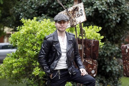 Michel Serrano, ayer, en el jardín de El Albéitar. MARCIANO PÉREZ