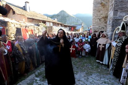 Los participantes en la recreación acudieron al acto vestidos de época. ANA F. BARREDO