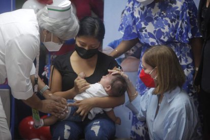 Panamá vacuna a los niños contra el covid. CARLOS LEMOS