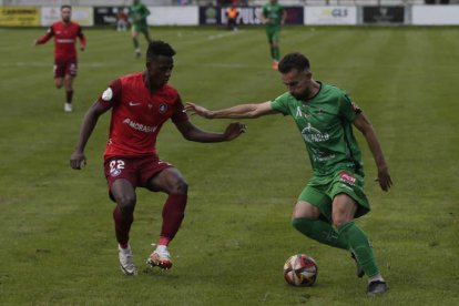 El equipo maragato está obligado a ‘resucitar’ esta tarde ante el líder del grupo Real Ávila. FERNANDO OTERO