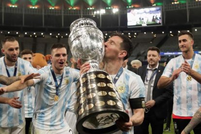 Messi conquista al fin su primer gran trofeo con la selección argentina. ANDRE COELHO