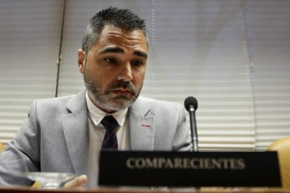 Alejandro de Pedro Llorca, en el transcurso de una de sus últimas comparecencias