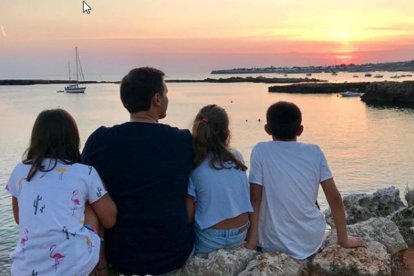 Albert Rivera, de vacaciones en familia