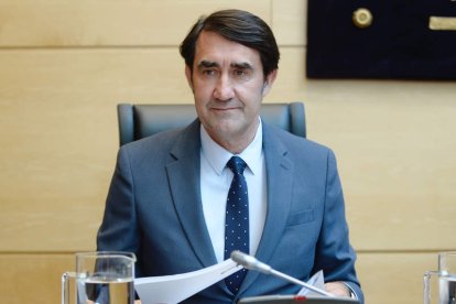 Juan Carlos Suárez-Quiñones, ayer, en la comparecencia. NACHO GALLEGO