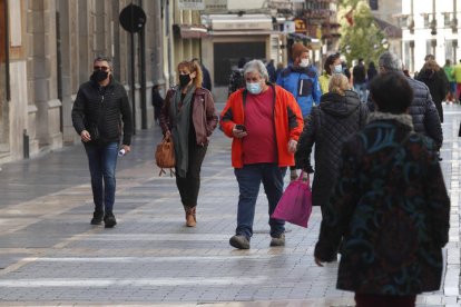 Decretan desde mañana un nuevo confinamiento en la ciudad de León por el coronavirus. F. Otero Perandones.