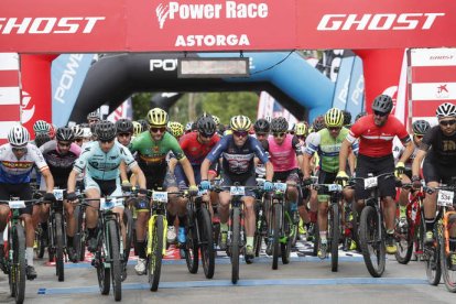 Salida de la Power Race Astorga de la edición 2019. JESÚS F. SALVADORES