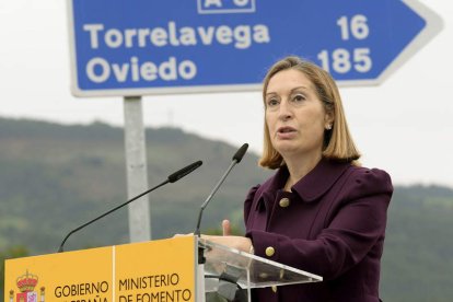 La ministra Pastor, durante el acto de inauguración.