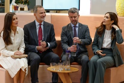 Los reyes Felipe y Letizia junto a los príncipes herederos Federico de Dinamarca y Mary, hace dos semanas. EFE/JUANJO MARTIN