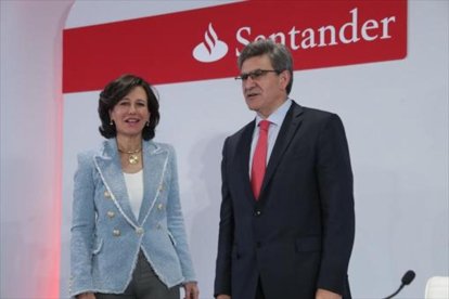 La presidenta del Banco Santander, Ana Botín, y el consejero delegado, José Antonio Álvarez