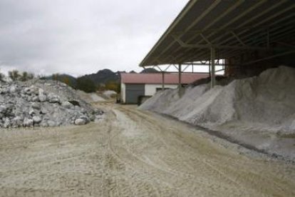 Instalaciones de Luzenac en Boñar, en una foto de archivo.