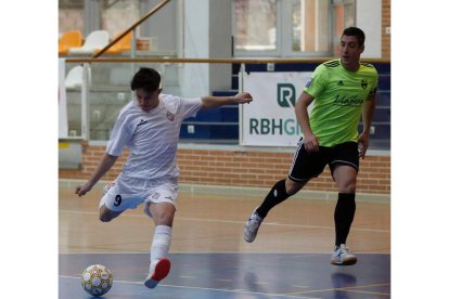 Moyano regresa al equipo leonés tras su paso por el Leis. F. OTERO