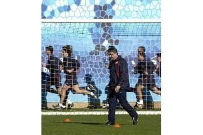 Antic, durante un entrenamiento de la primera plantilla del Barça