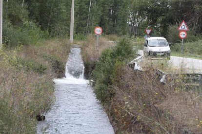 Canal Bajo del Bierzo en una imagen reciente. ANA F. BARREDO