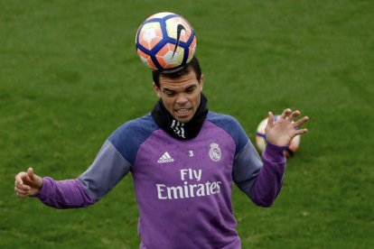 Pepe podría poner rumbo a China a final de temporada.