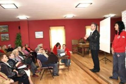 Sen y Benítez en la presentación de las jornadas.