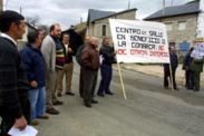 Los vecinos de Babia se han manifestado varias veces por el centro de salud