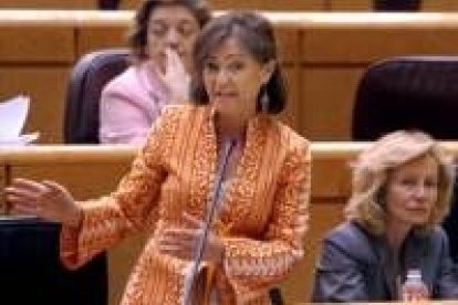 La ministra Carmen Calvo, ayer durante su intervención en el Senado