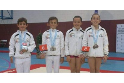 Andrea, Marina, Saúl y David brillaron en el torneo de La Coruña.