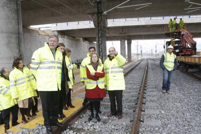 Ana Pastor visita las obras de la Línea de Alta Velocidad Olmedo-Zamora. JOSÉ L. LEAL