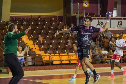 El Abanca Ademar sumó en el Palacio su primer triunfo de pretemporada. MIGUEL F.B