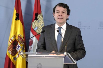 Alfonso Fernández Mañueco, durante su comparecencia. JCYL