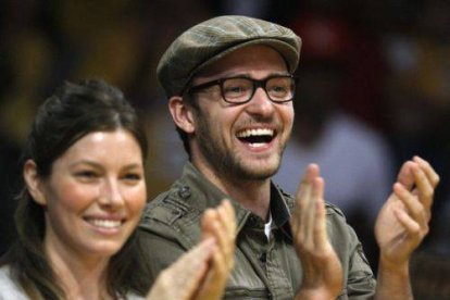 Justin Timberlake y Jessica Biel, en un partido de los Lakers, en una imagen de archivo.