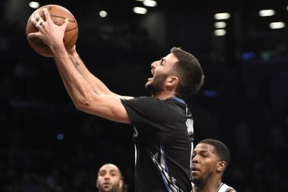 Ricky Rubio, durante una acción del encuentro ante los Nets.