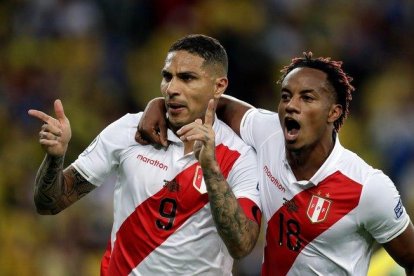 El peruano Paolo Guerrero fue no defraudó y se convirtió uno de los máximos goleadores de la Copa América, junto con Everton de Brasil.