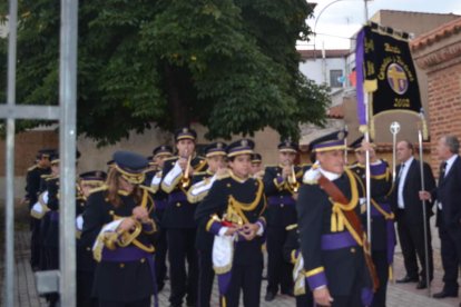 La Banda de Cornetas y Tambores de la Cofradía de las Tres Caídas de Jesús Nazareno liderará la procesión. DL