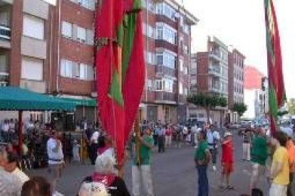 En la jornada festiva tampoco faltó el desfile de pendones