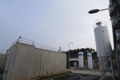 La digitalización formará parte del plan de mejora de gestión del agua de Ponferrada. ANA F. BARREDO