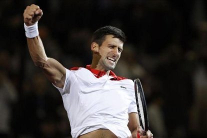 Djokovic celebra la victoria ante Coric.