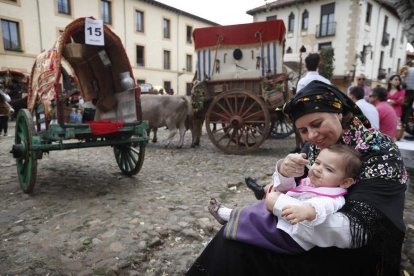 Los carros engalanados tomarán el casco histórico. JESÚS F. SALVADORES